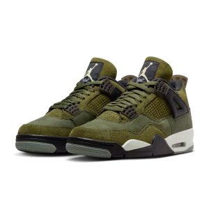 JORDAN R4 CRAFT OLIVE